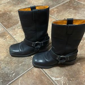 Kids girls 12 1/2 M Frye Harness boots black